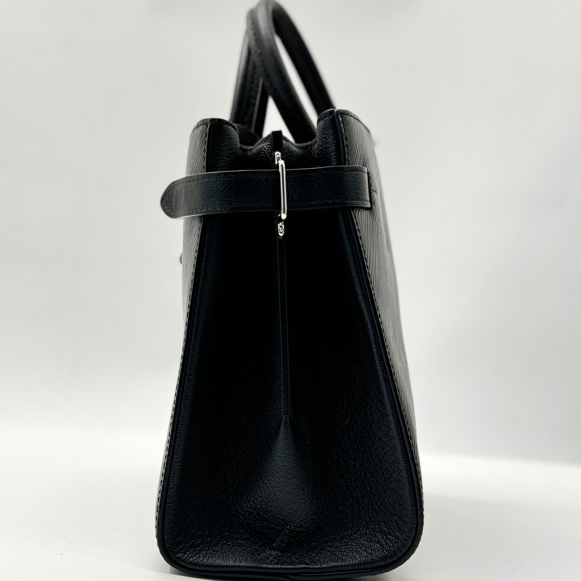LOUIS VUITTON Twist Tote Epi Leather