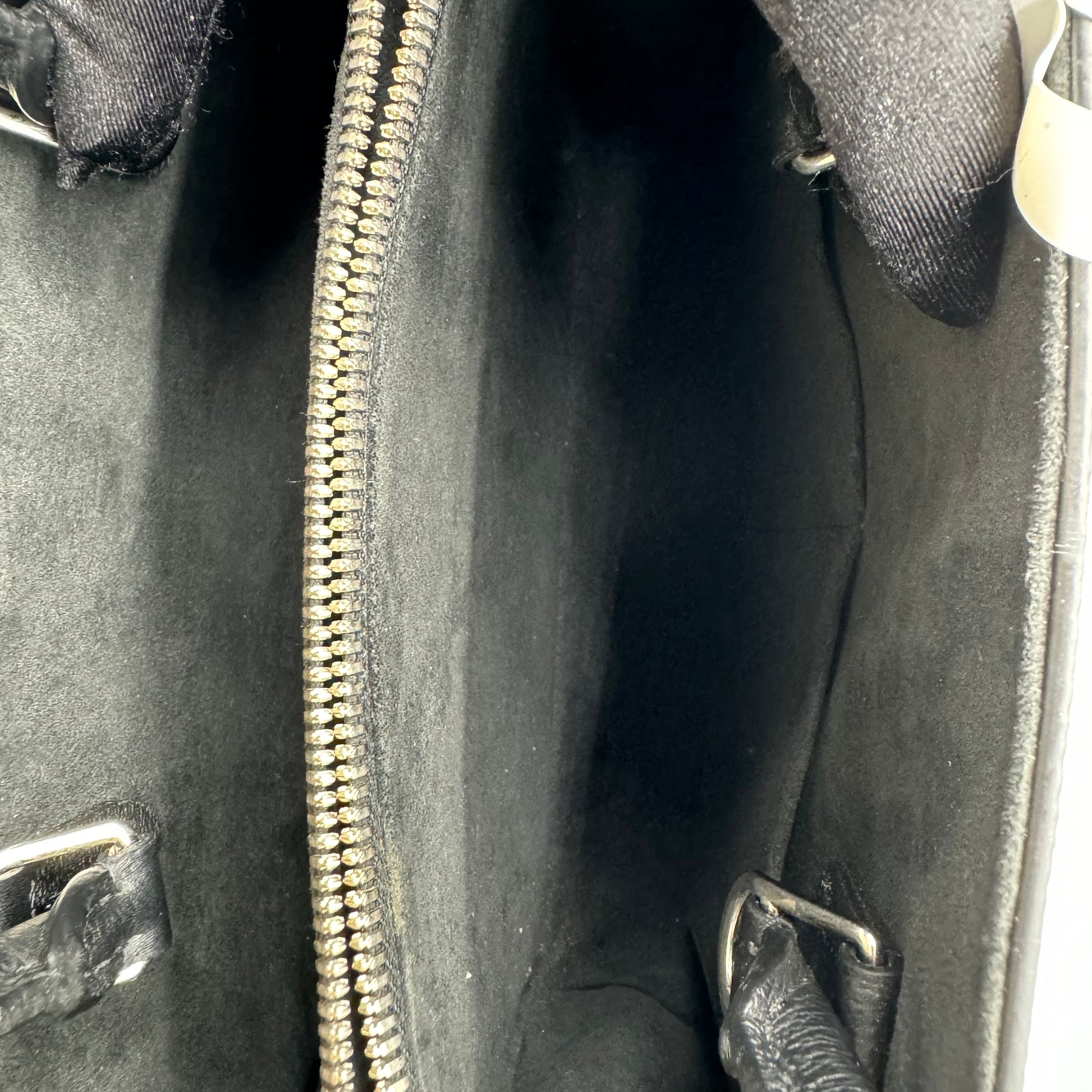 LOUIS VUITTON Twist Tote Epi Leather