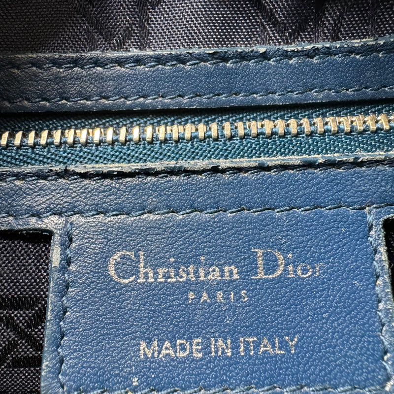 CHRISTIAN DIOR  Lambskin Cannage Medium Lady Dior Blue Pastel