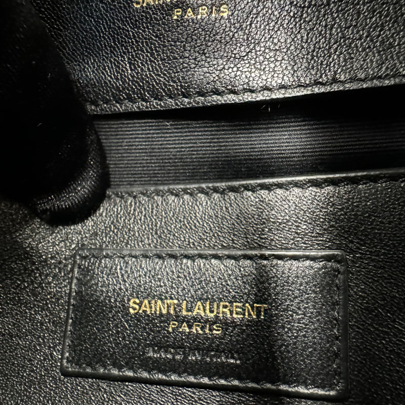 Saint Laurent Classic Monogram College Bag Matelasse Chevron Leather Large