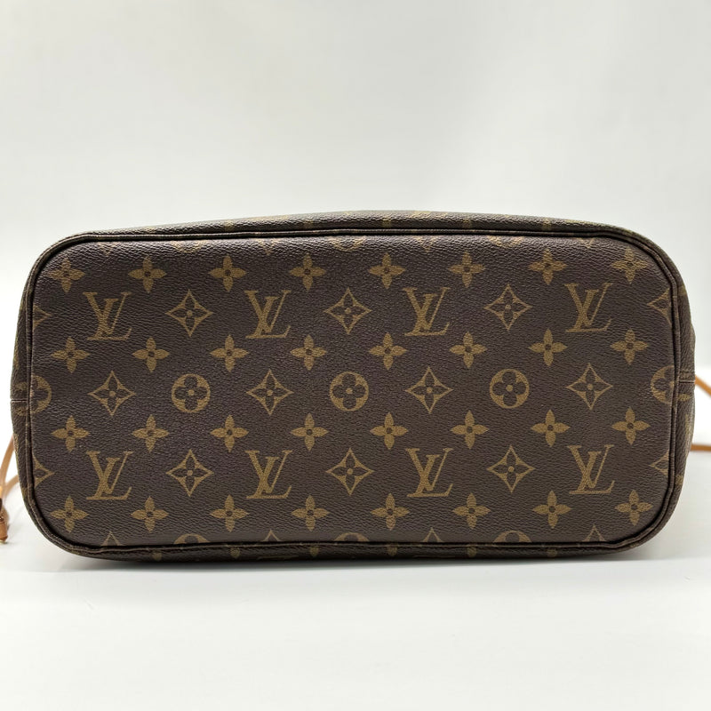 Monogram Canvas Neverfull MM