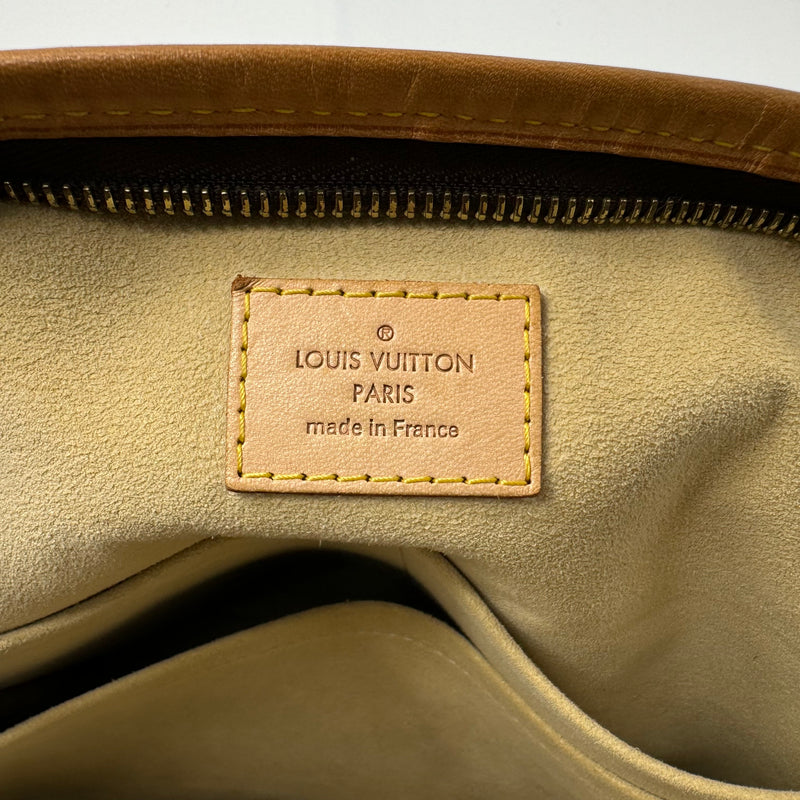 Louis Vuitton Estrela Handbag Monogram Canvas MM