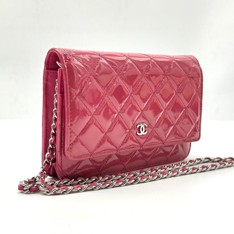 CC Wallet on Chain Quilted Patent