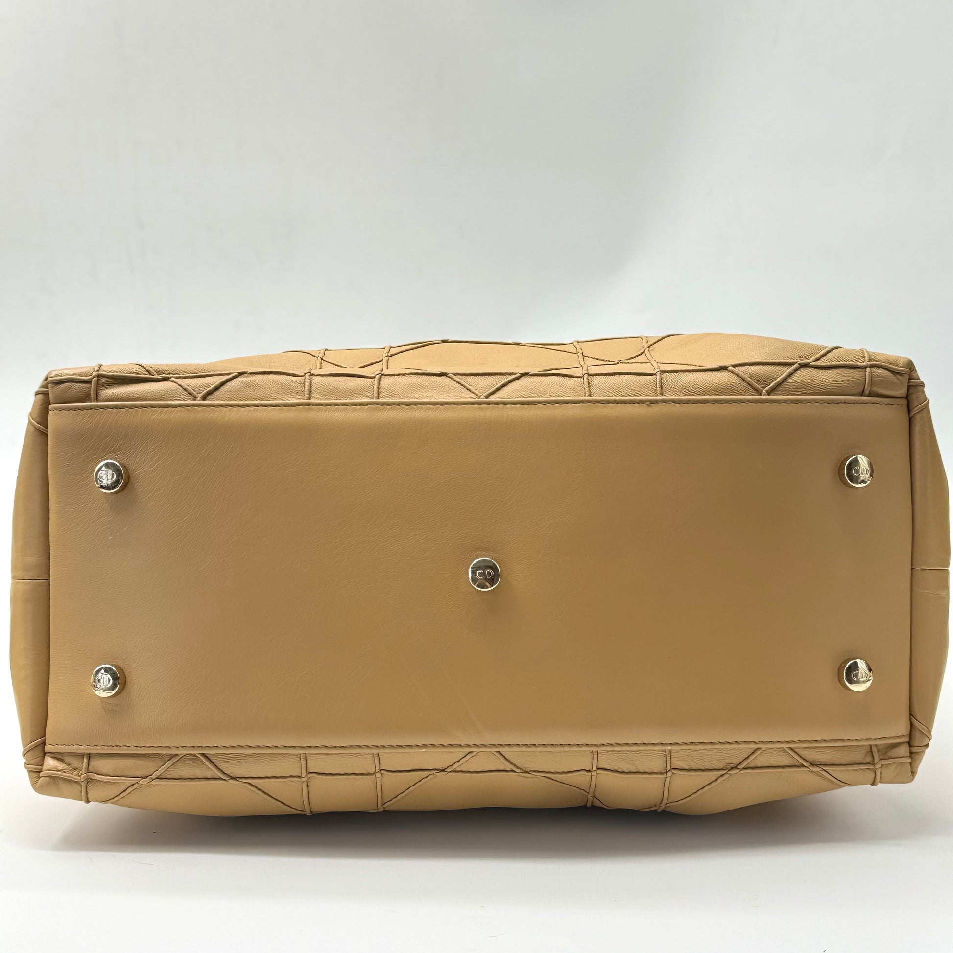 Lambskin Cannage Medium Granville Tote Beige