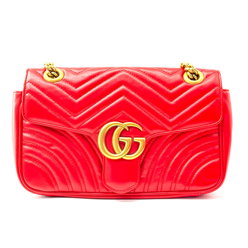 GG Marmont Flap Bag Matelasse Leather Medium