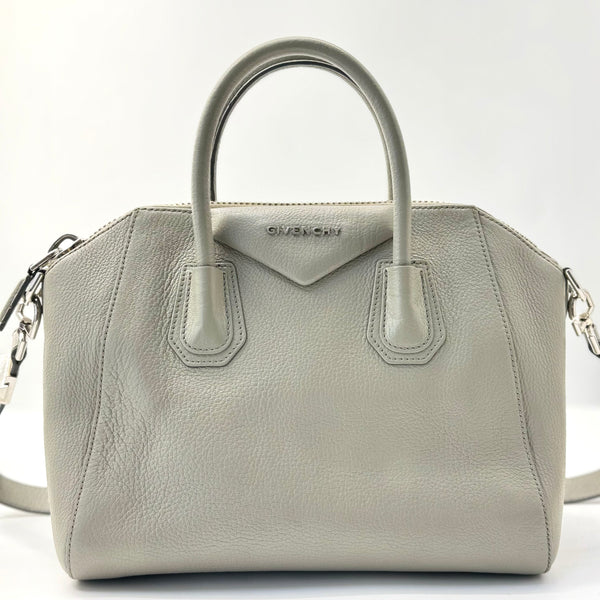 GIVENCHY  Sugar Goatskin Medium Antigona Pearl Grey