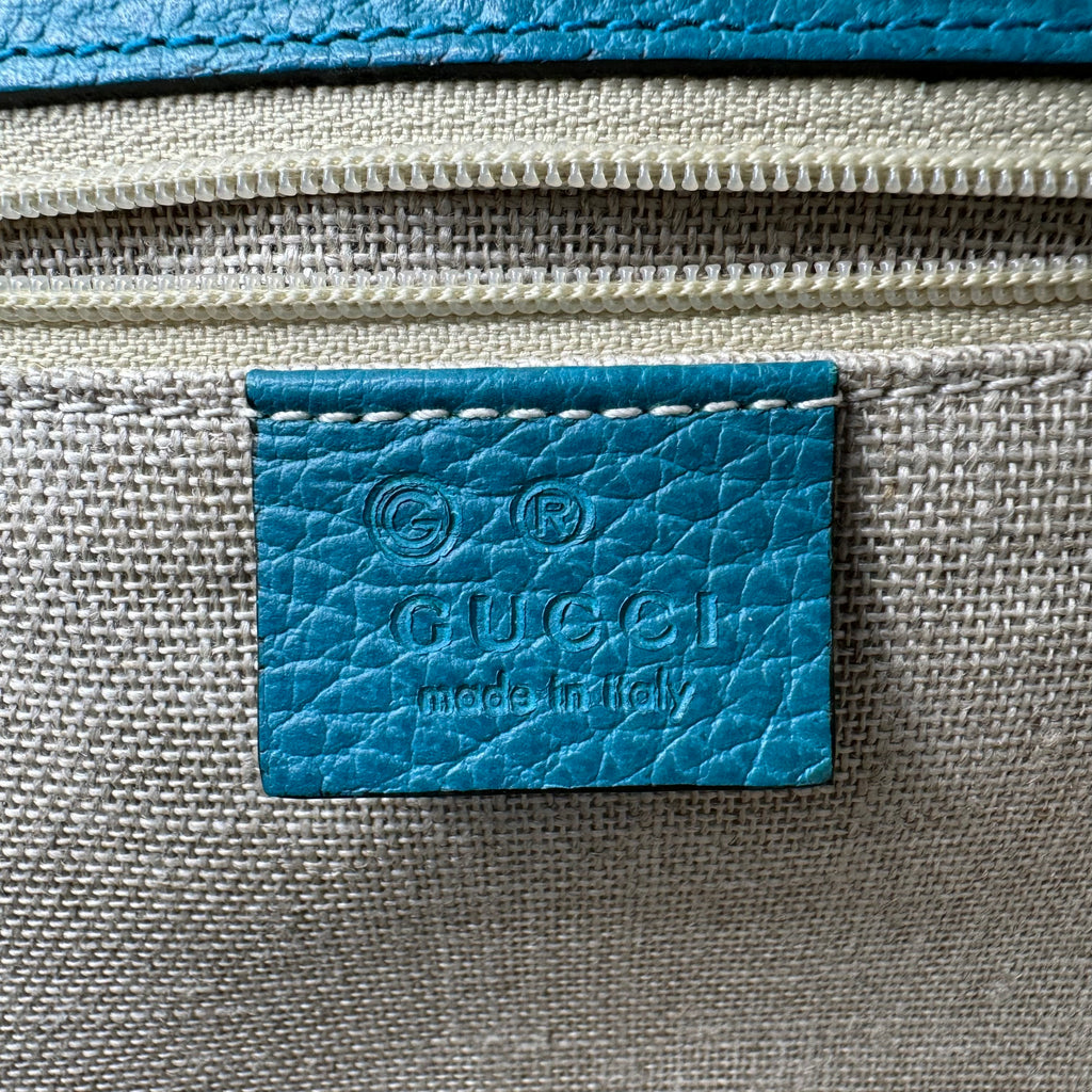Interlocking Shoulder Bag Leather Gisel
