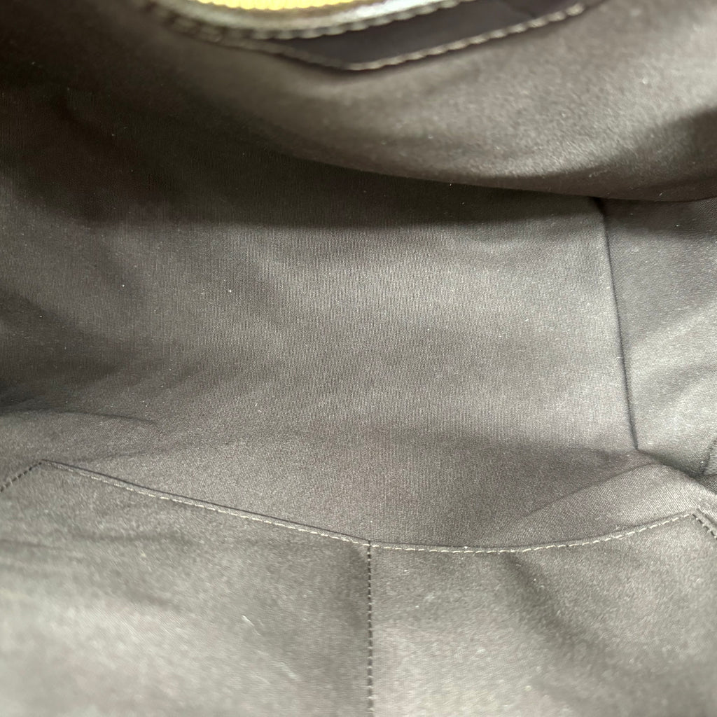 Wilshire Handbag Monogram Vernis MM