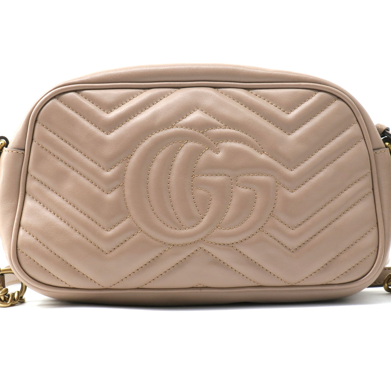 GG Marmont Shoulder Bag Matelasse Leather