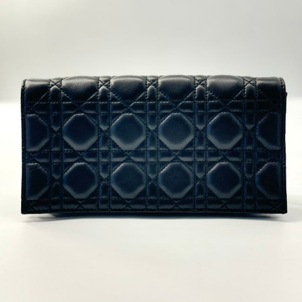 Crinkled Patent Cannage Lady Dior Pouch Black