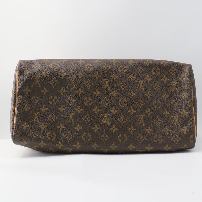 Louis Vuitton Speedy Handbag Monogram Canvas 35