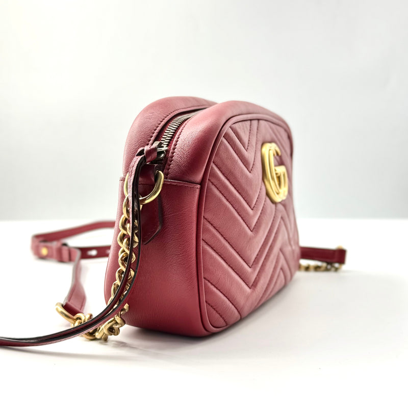 Calfskin Matelasse Mini GG Marmont Chain Shoulder Bag Hibiscus Red