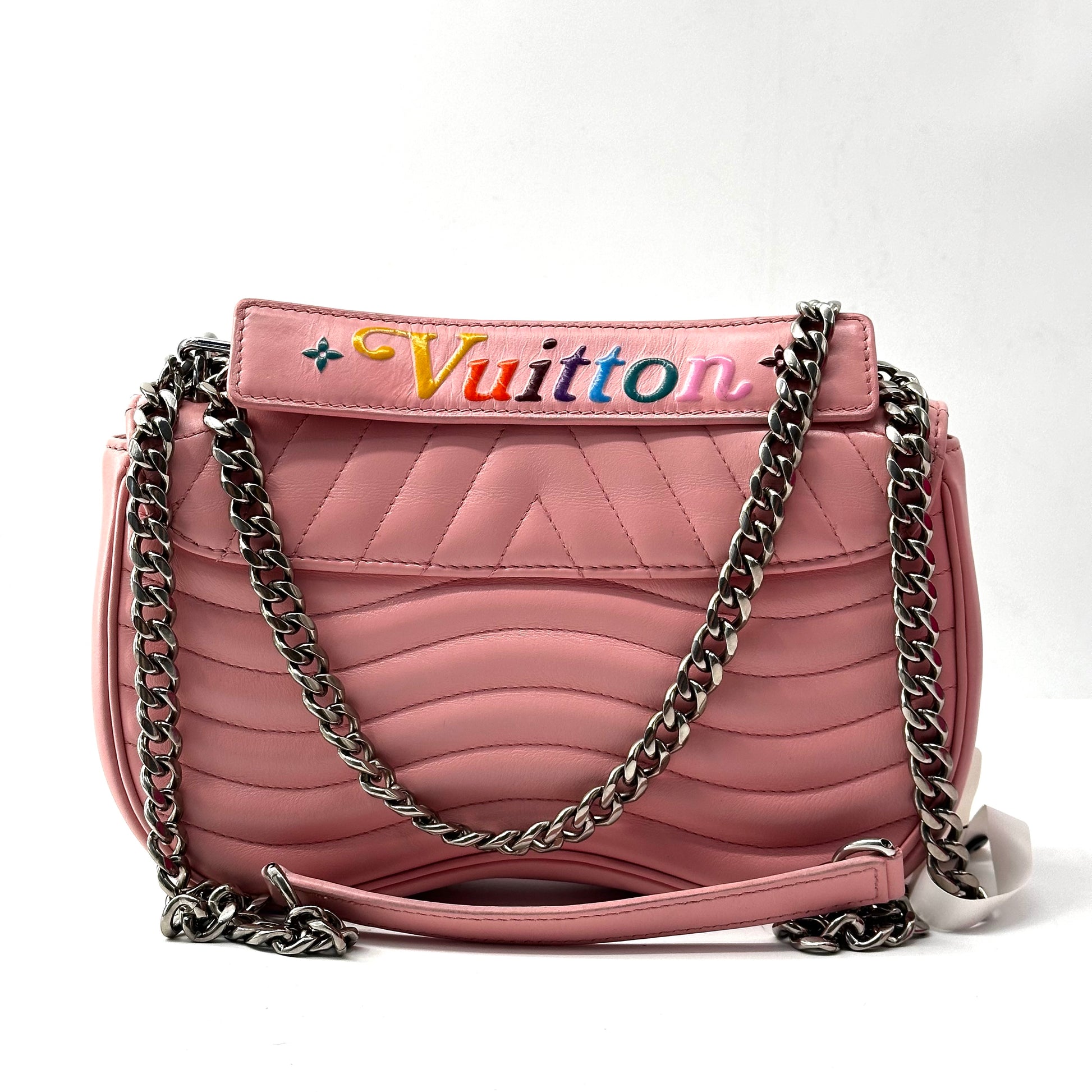 Louis Vuitton Calfskin New Wave Chain MM Smoothie Pink