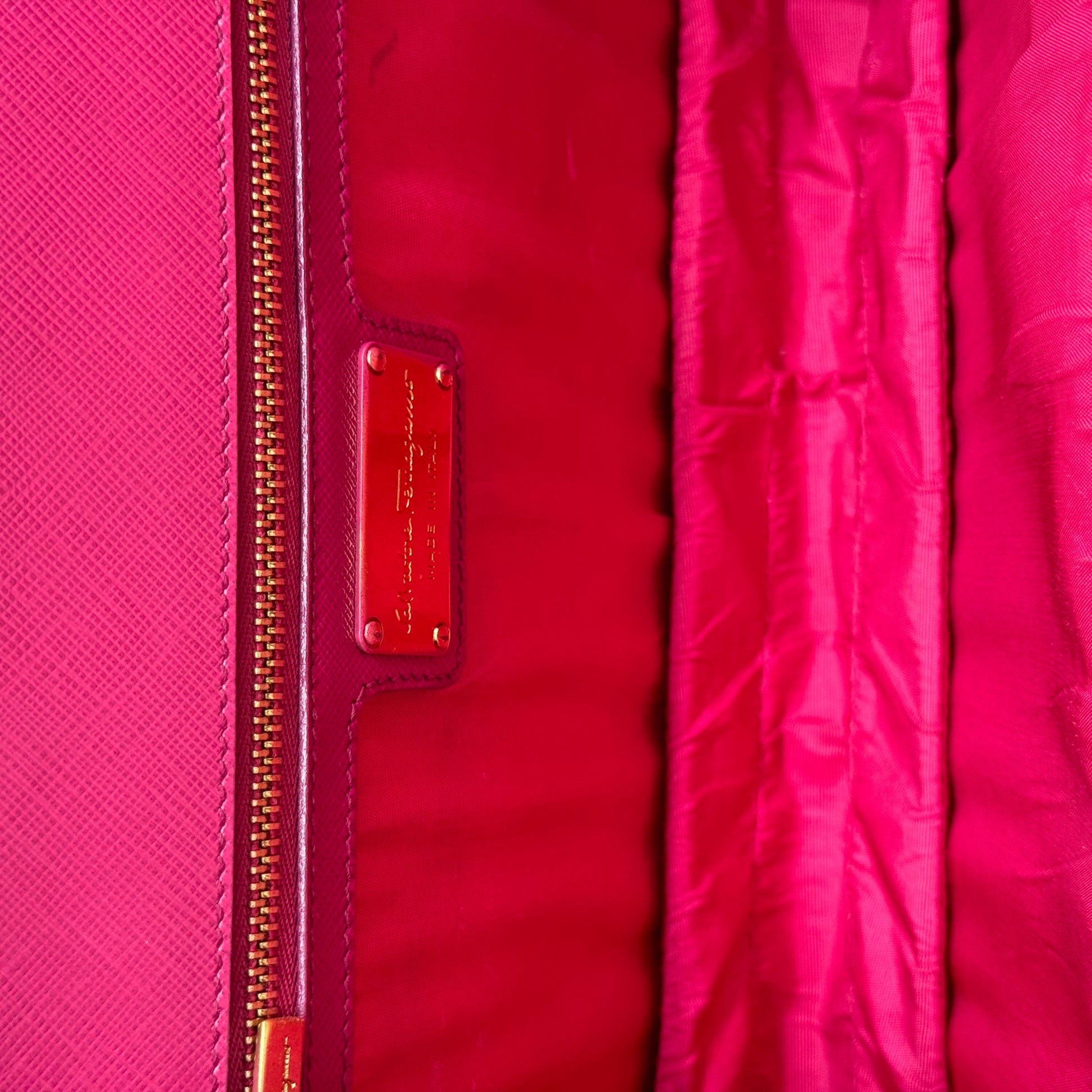 Ginny Crossbody Bag Leather Medium