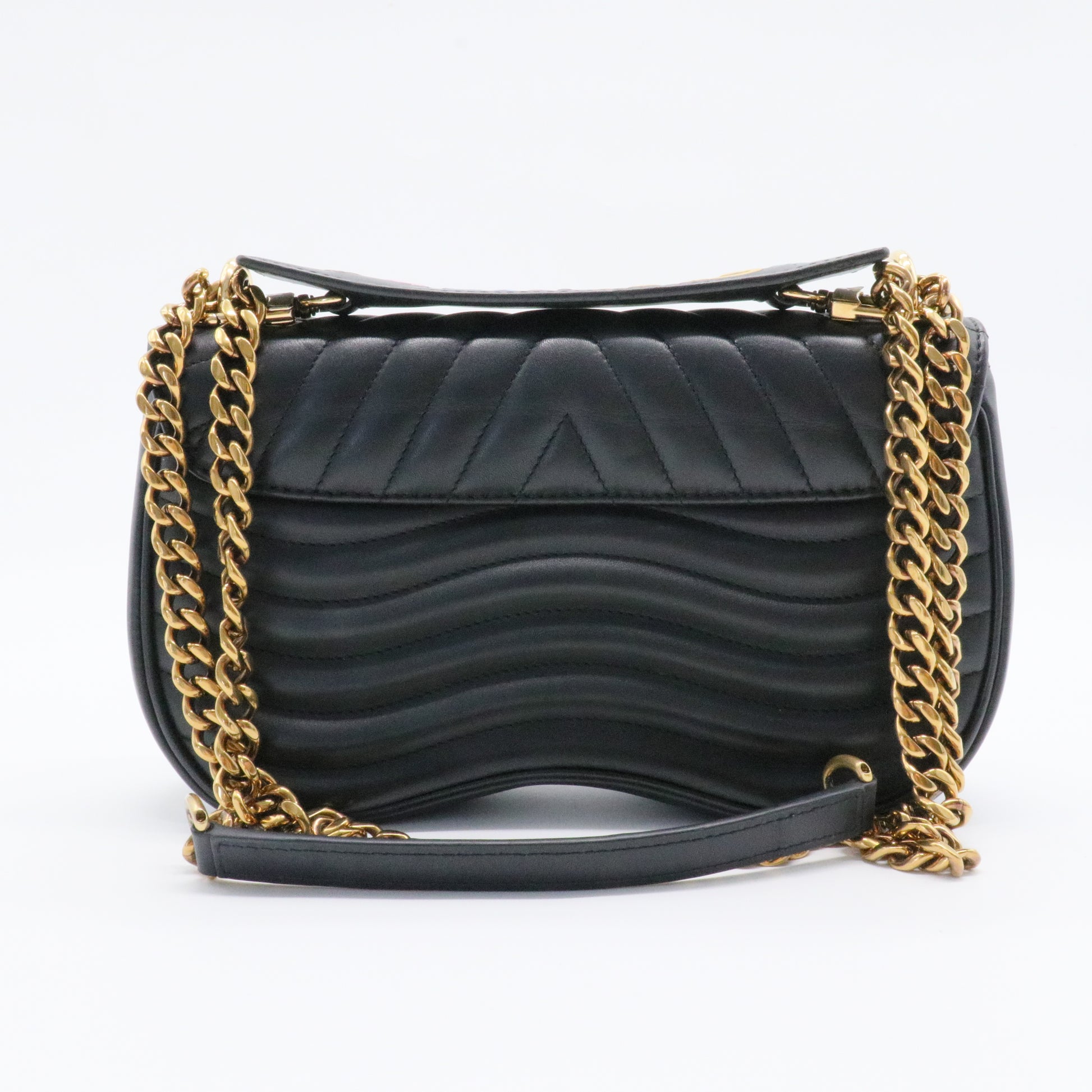New Wave Chain Bag Quilted Leather MM