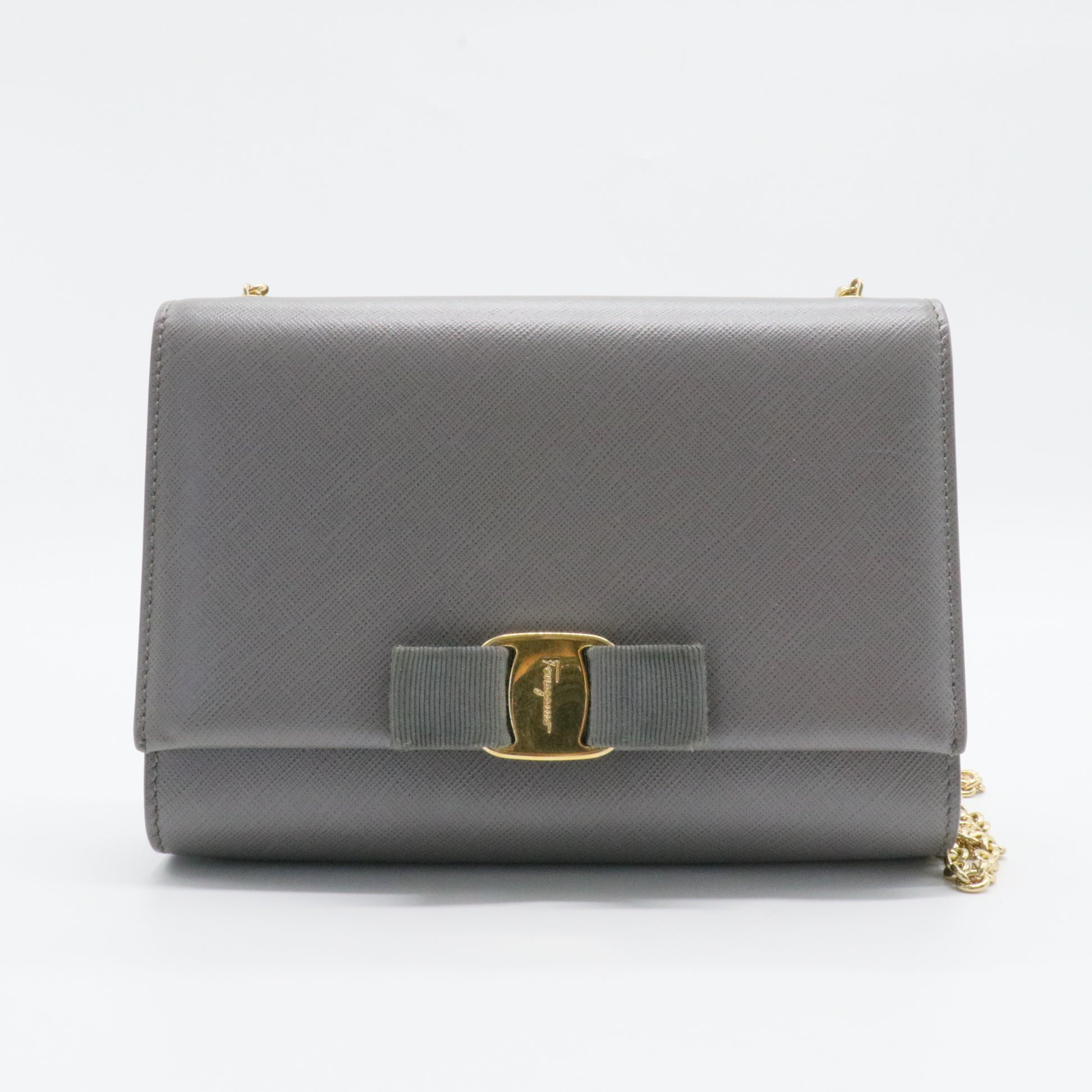 Vara Bow Chain Flap Bag Leather Medium
