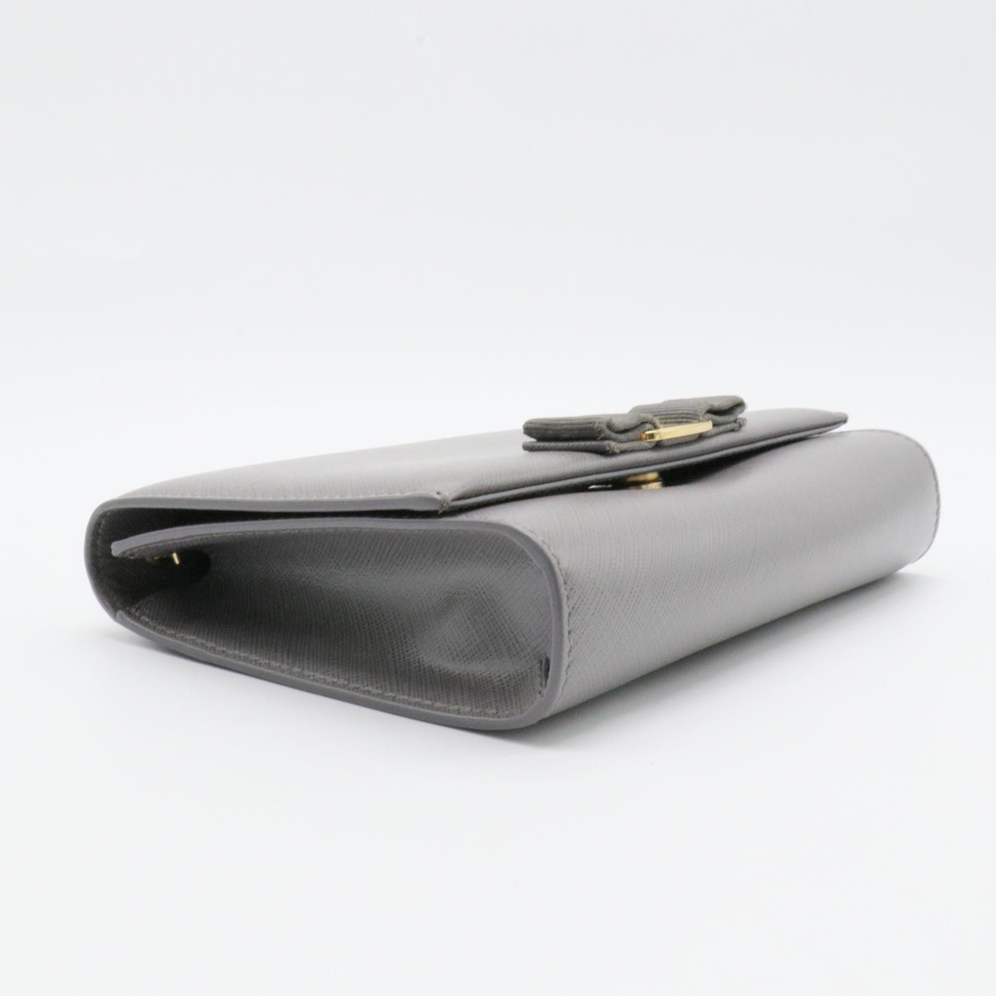 Vara Bow Chain Flap Bag Leather Medium