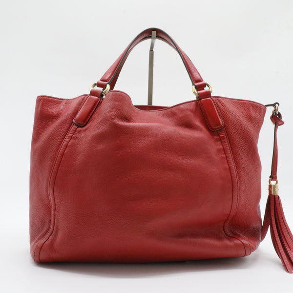 Soho Shoulder Bag Leather Medium