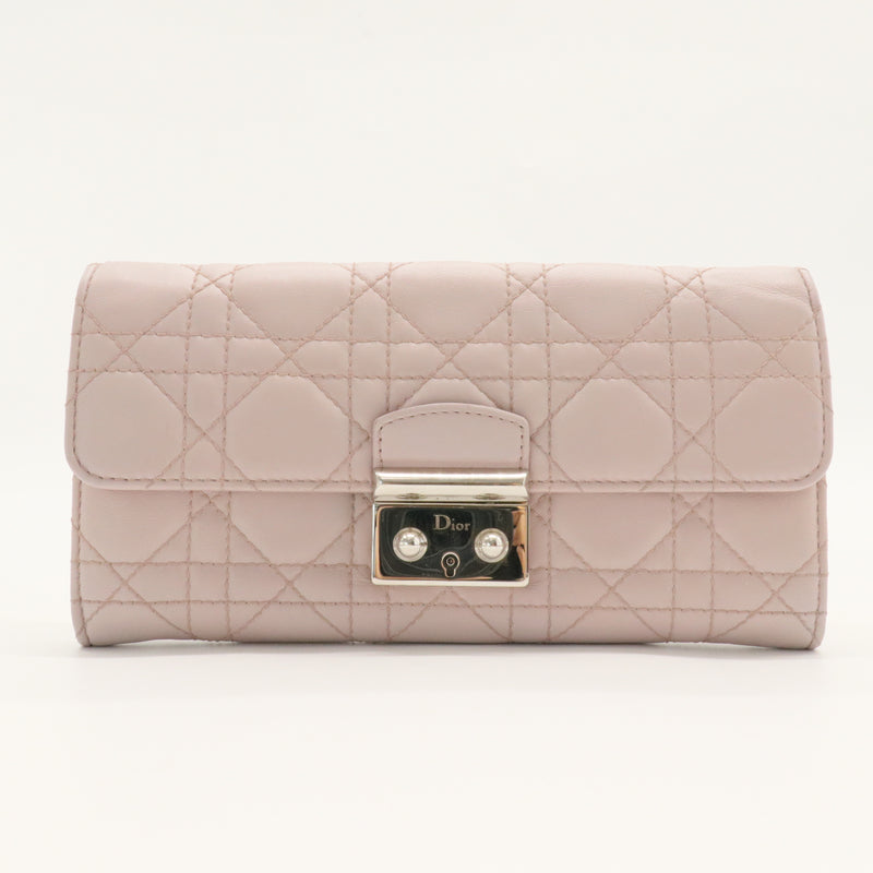 Miss Dior Promenade Wallet on Chain Light Pink