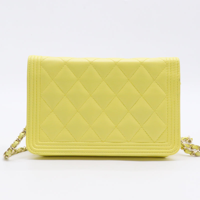 Boy Wallet on Chain Quilted Caviar