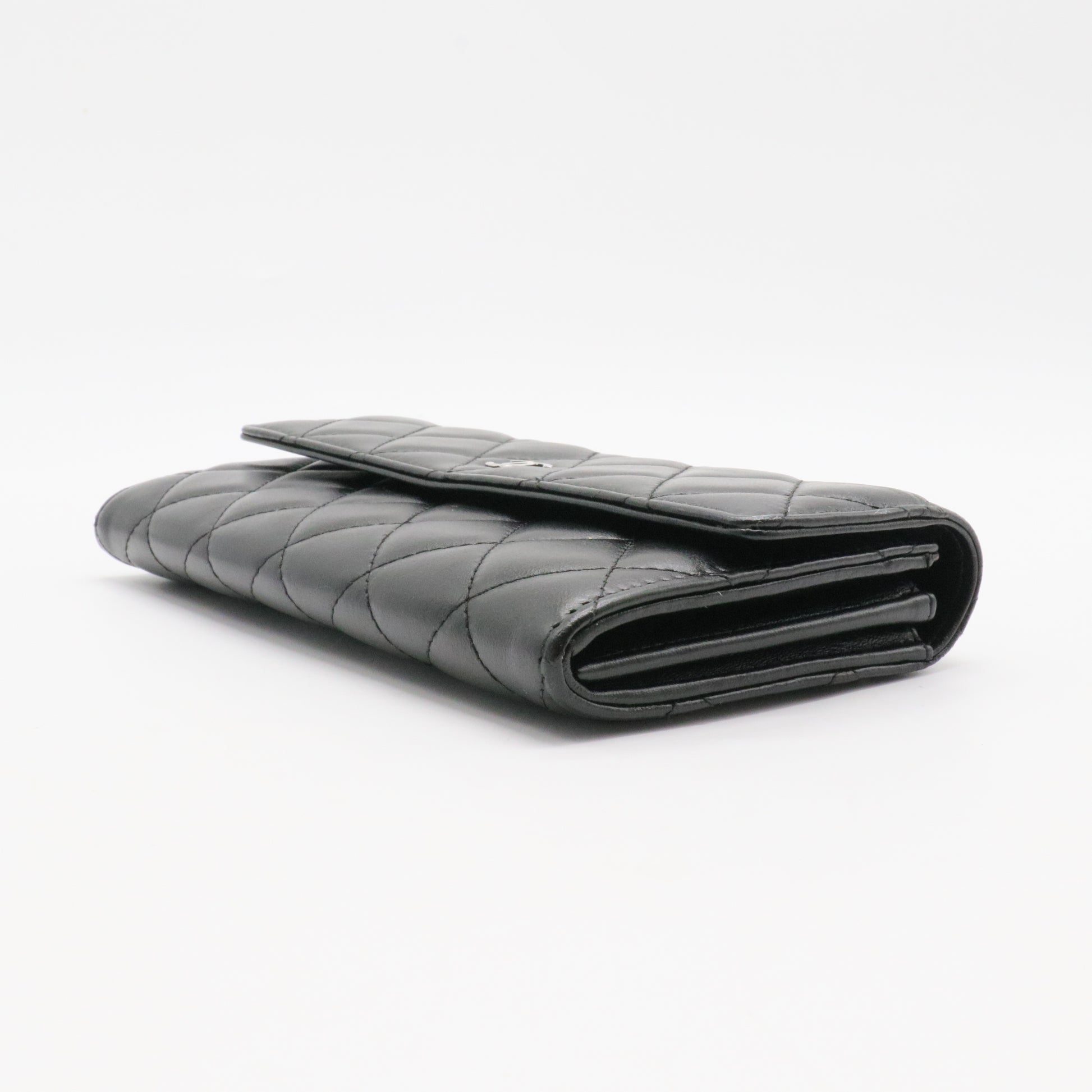 L-Double Wallet Quilted Lambskin Long
