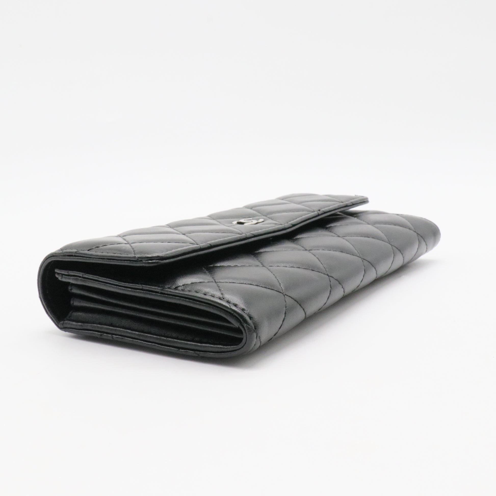 L-Double Wallet Quilted Lambskin Long