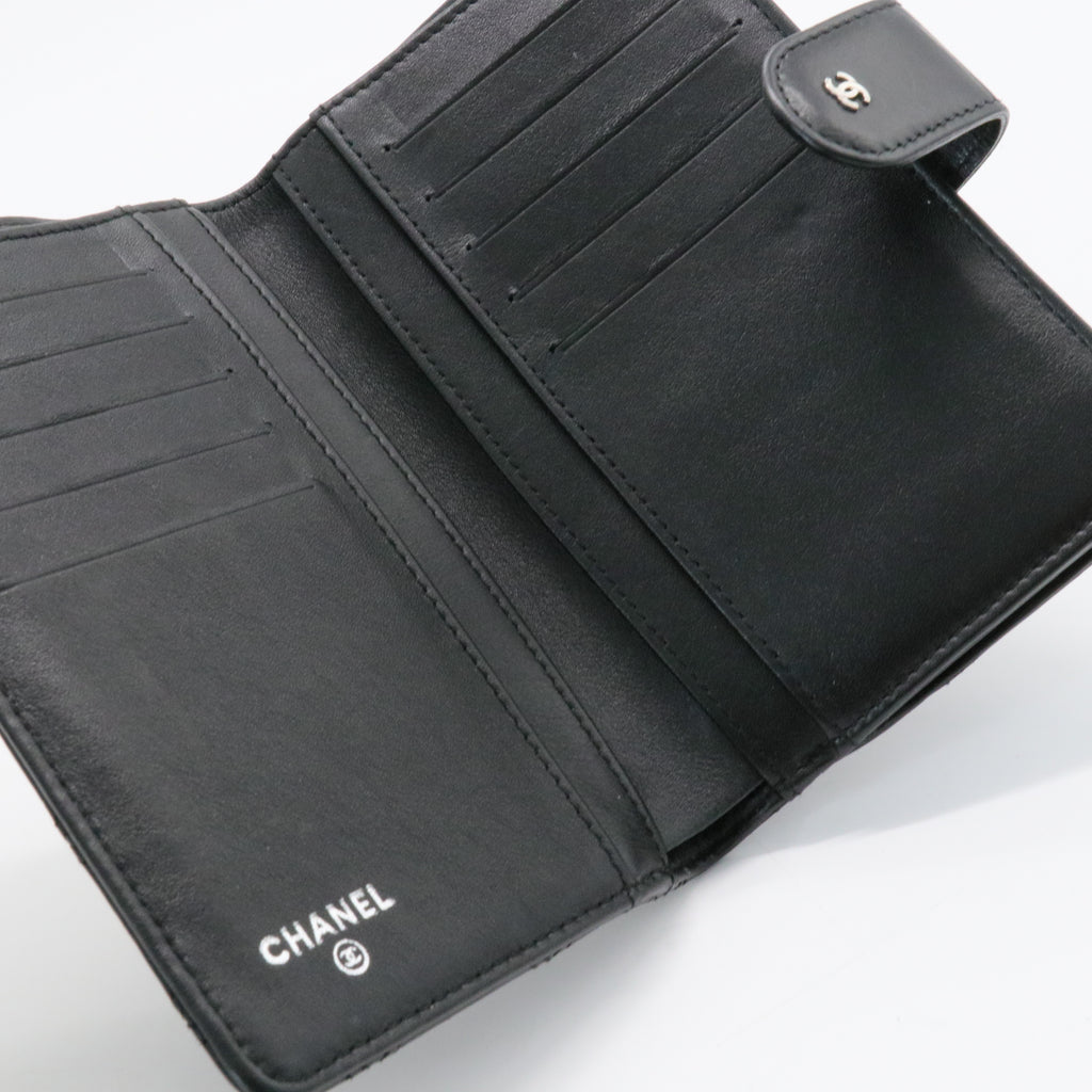 Lambskin Quilted Zipped Pocket Wallet Black