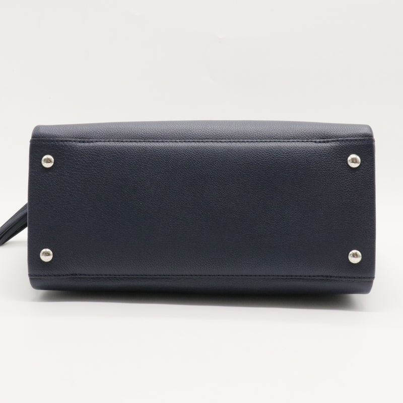 Lockmeto Handbag Leather