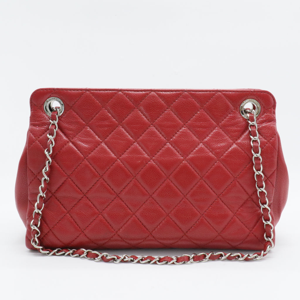 Timeless CC Frame Tote Quilted Caviar Medium