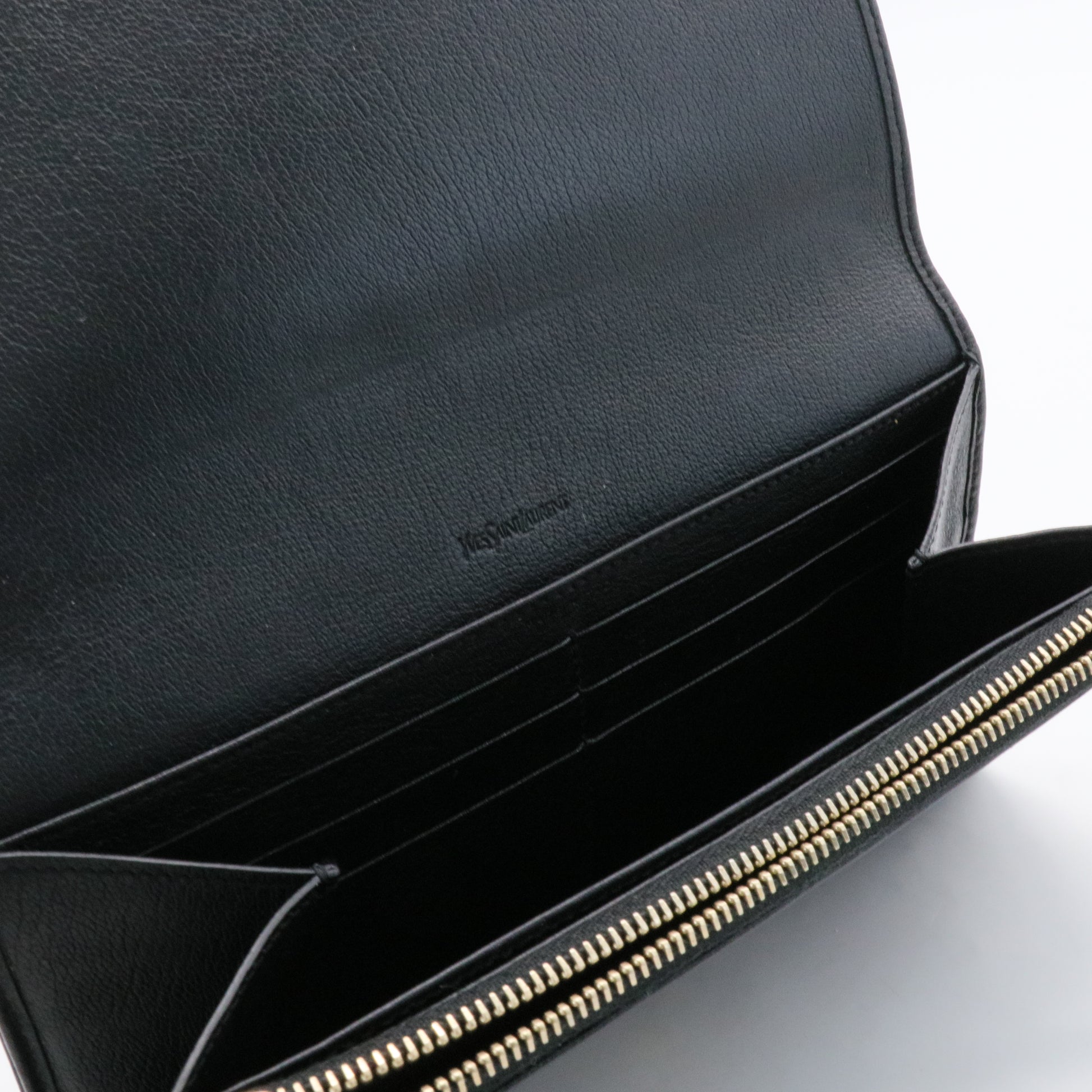 Saint Laurent  Chevre Belle De Jour Flap Wallet Black