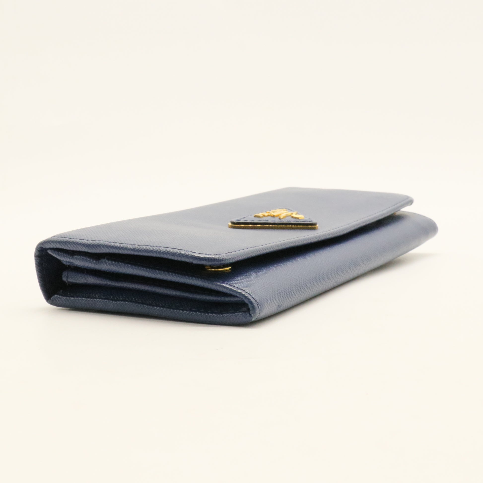 Wallet on Chain Saffiano Leather