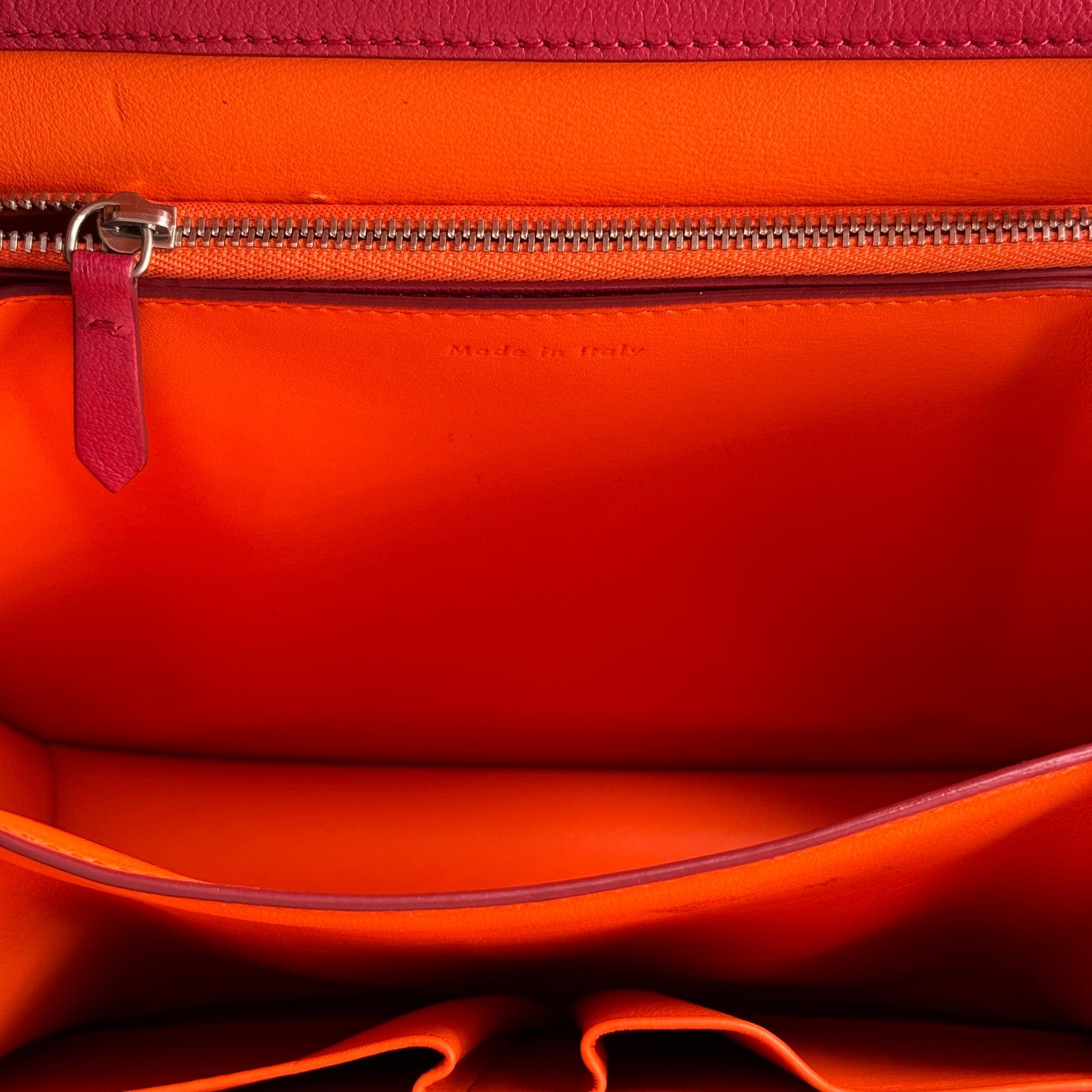 Leather Classic Medium