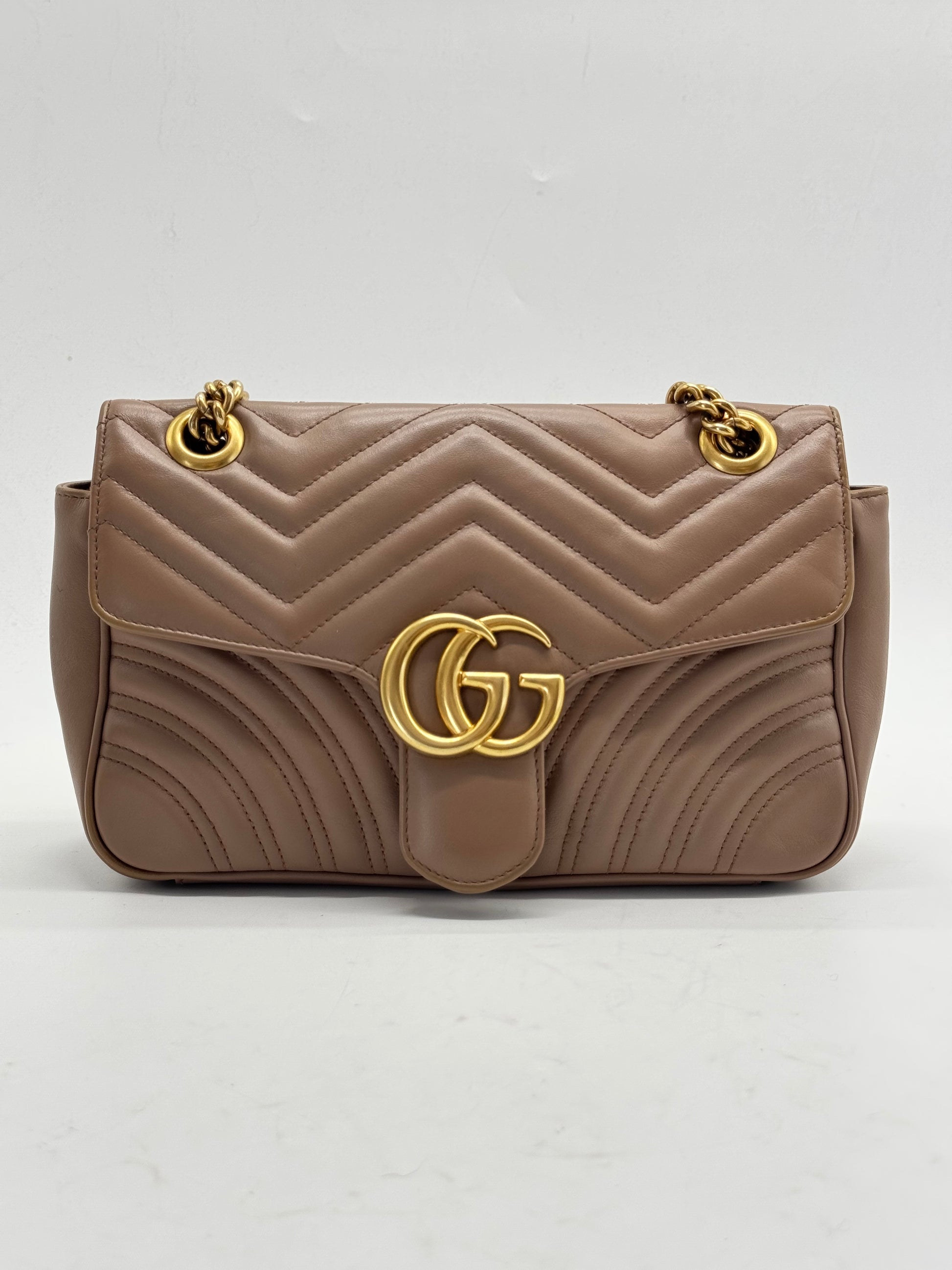 GG Marmont Flap Bag Matelasse Leather Small