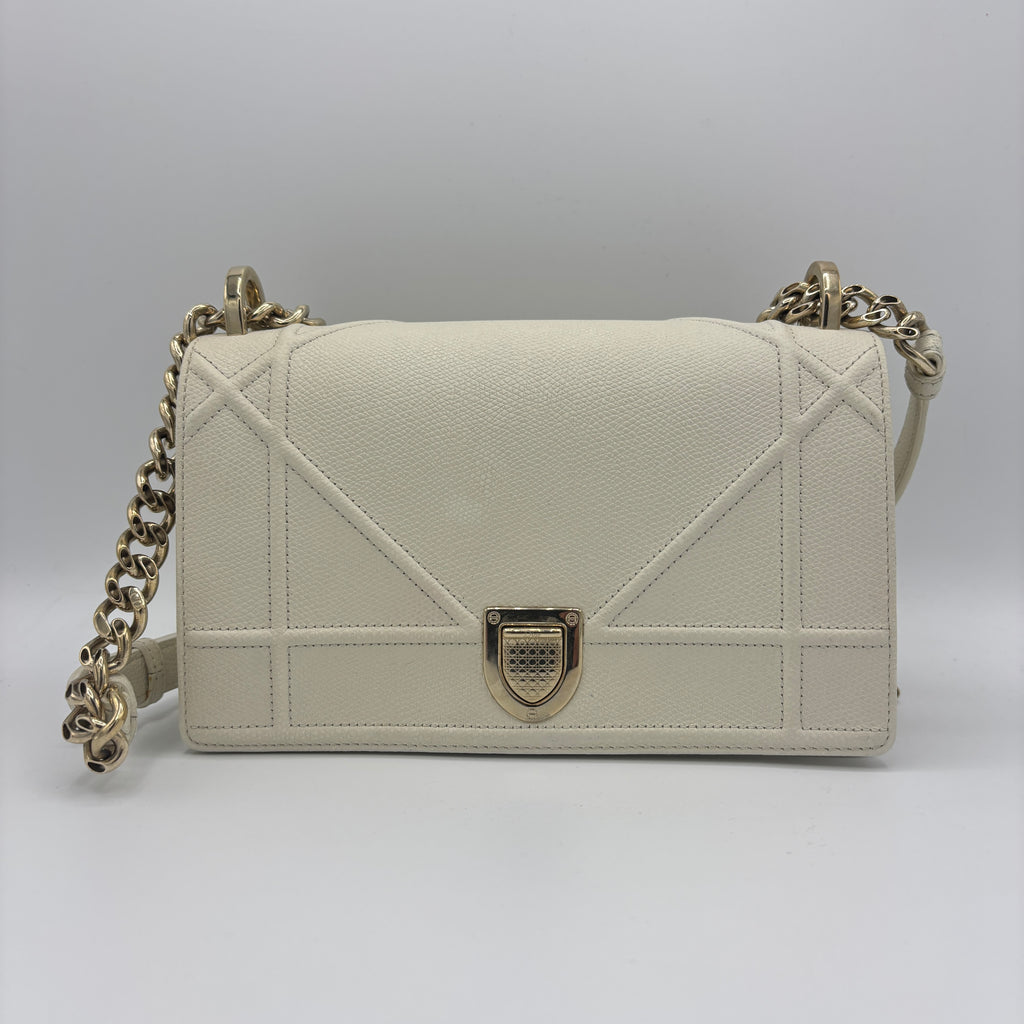 Diorama Flap Bag Grained Calfskin Medium
