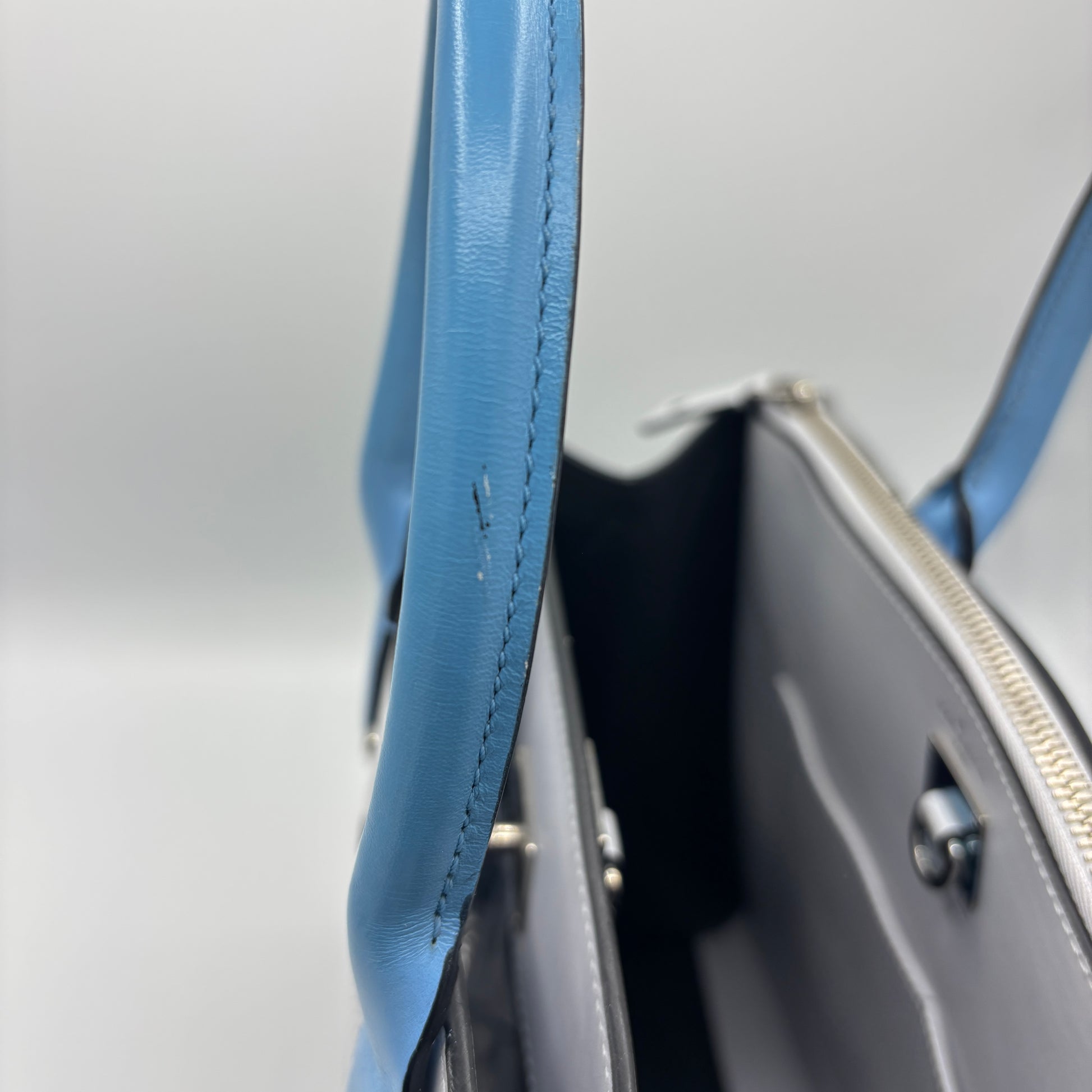 City Steamer Handbag Leather MM