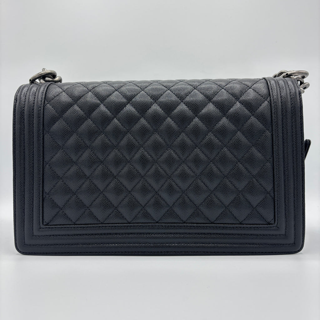 Boy Flap Bag Quilted Caviar Medium Black