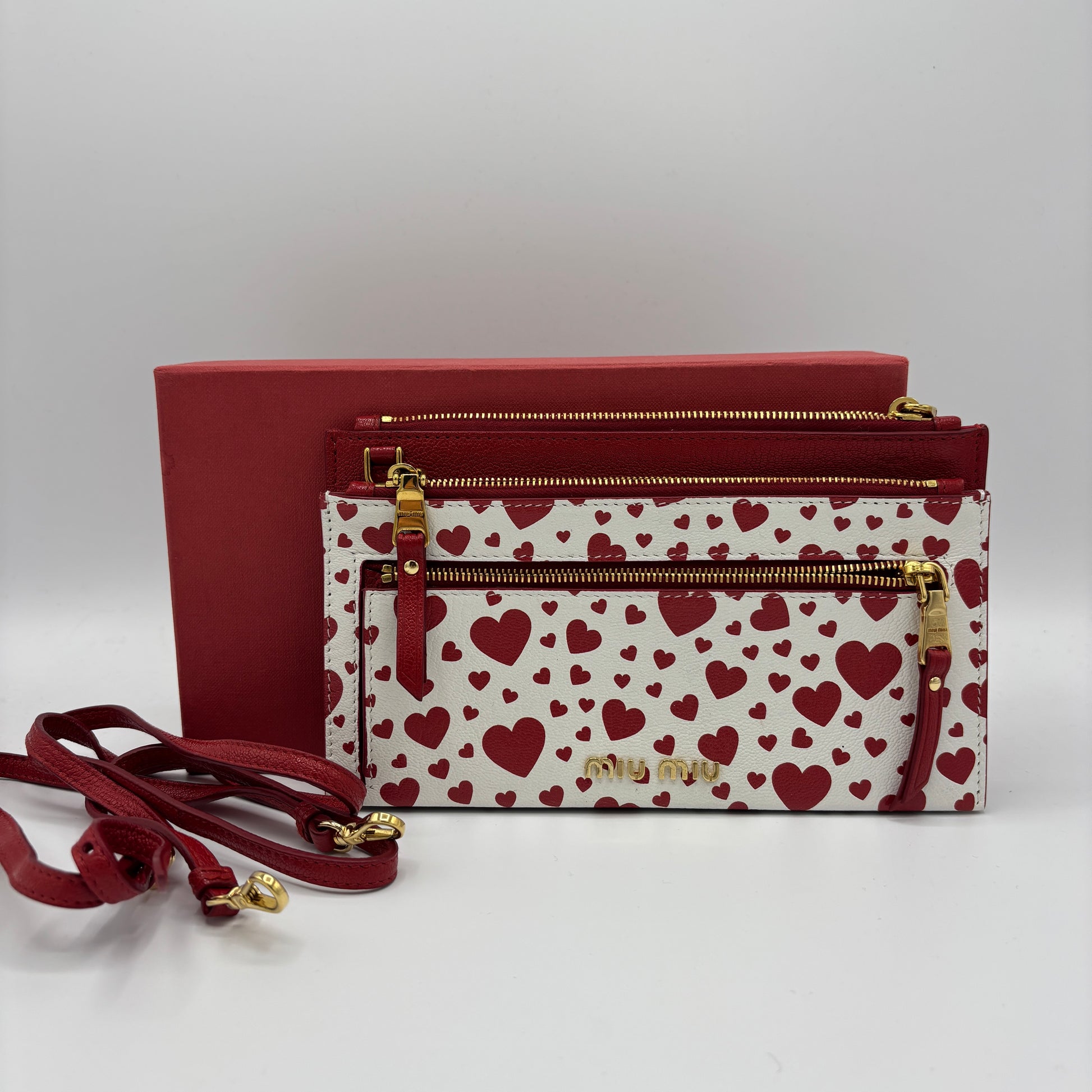 Valentine Collection Clutch Set