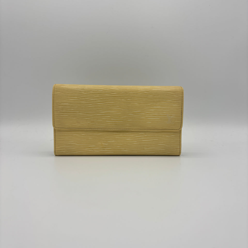 Porte Tresor International Wallet Epi Leather
