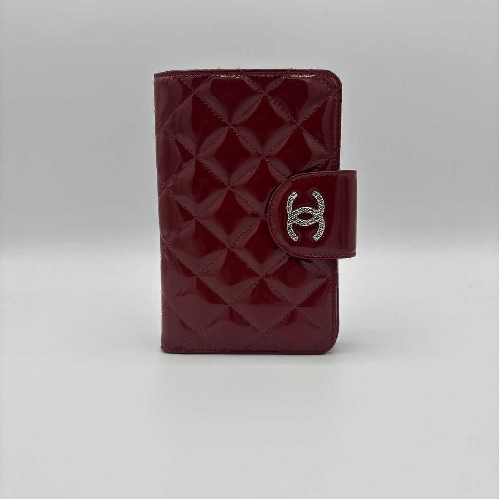 Patent Wallet Red