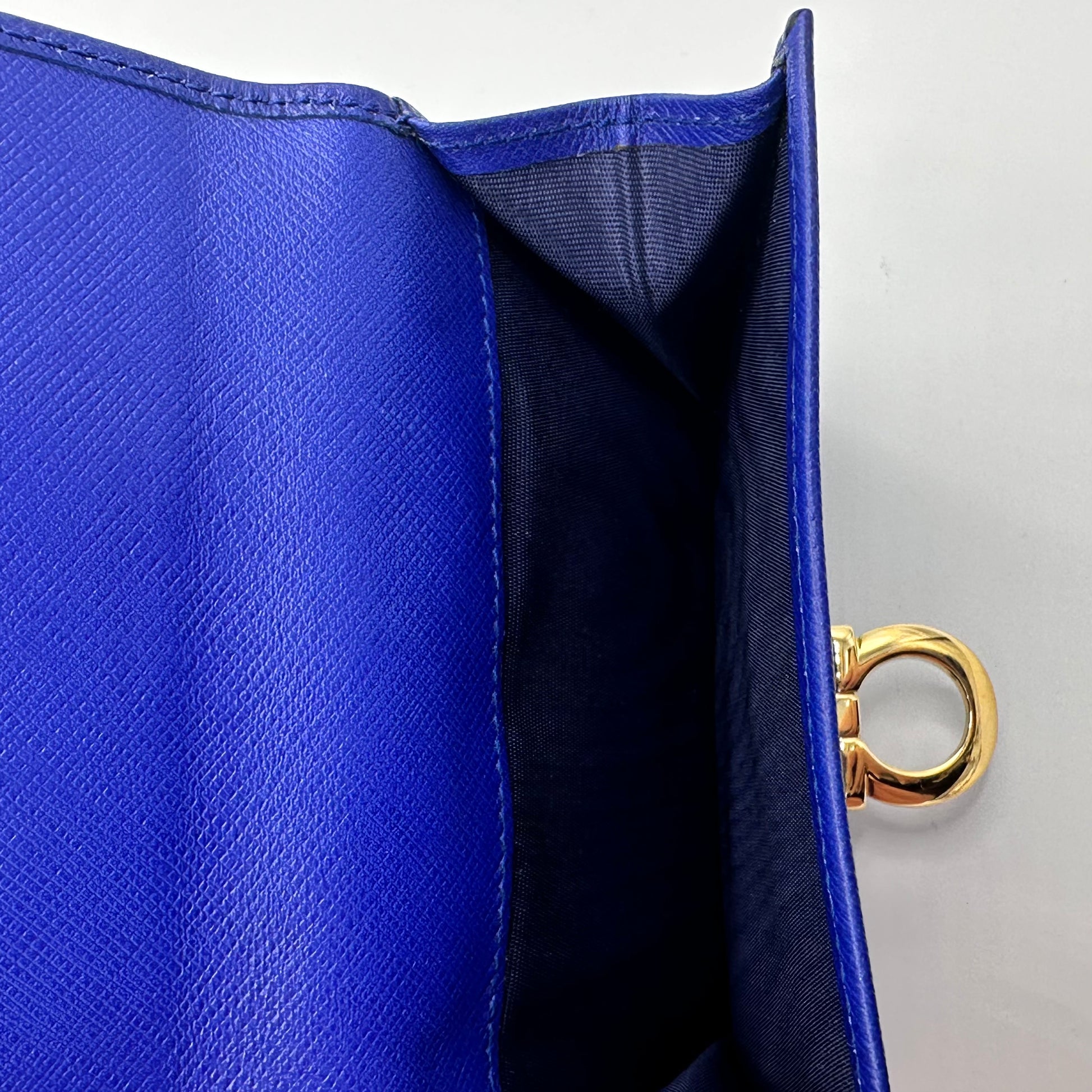 Leather Bi-fold Compact Wallet Blue