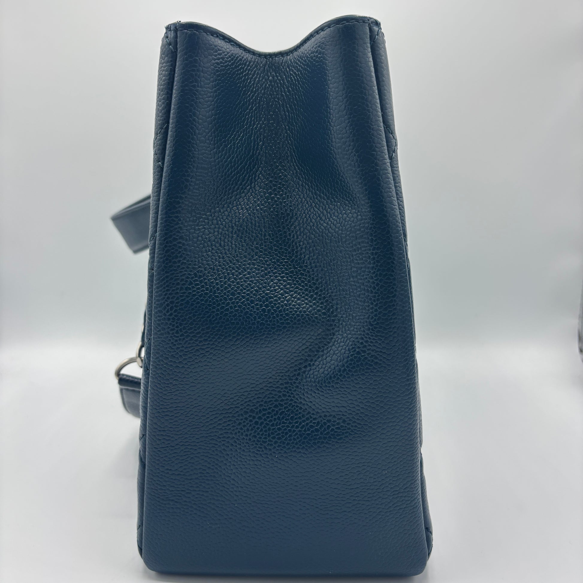 Grand Shopping Tote Quilted Caviar