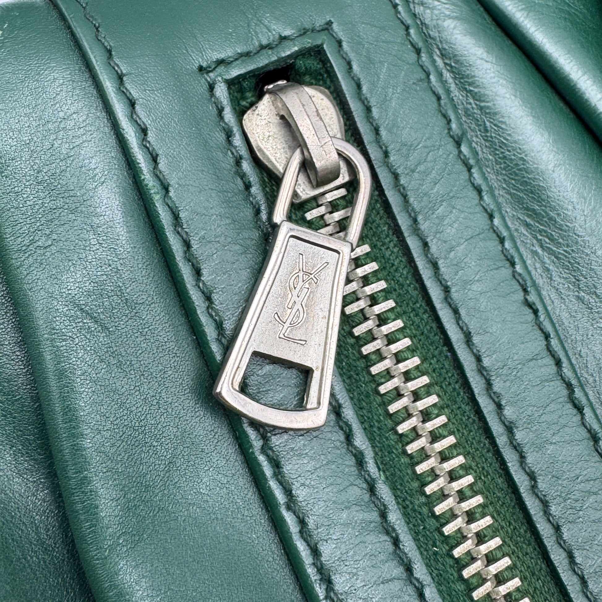Leather Hobo NJ