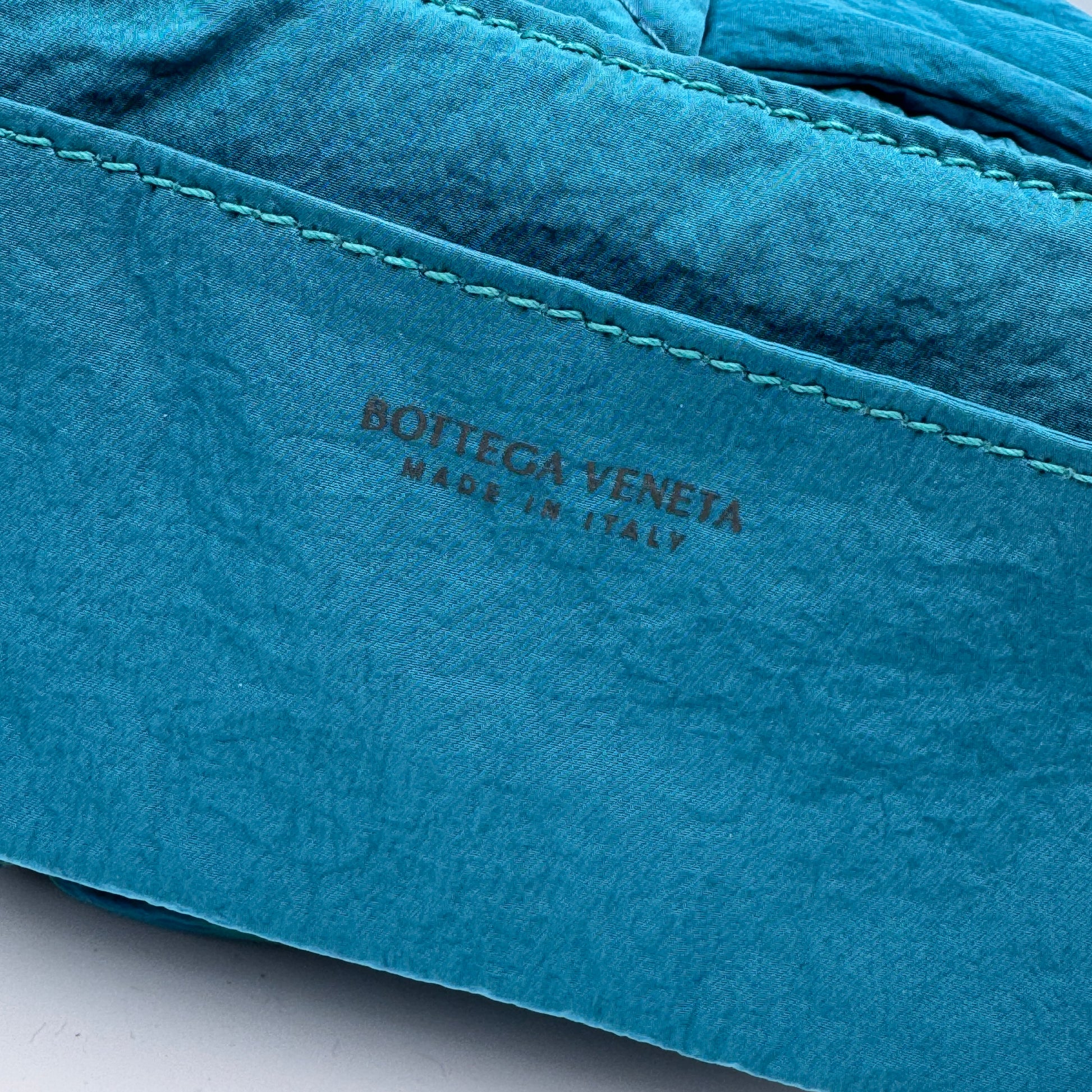 Cassette Cloth Crossbody Bag NJ