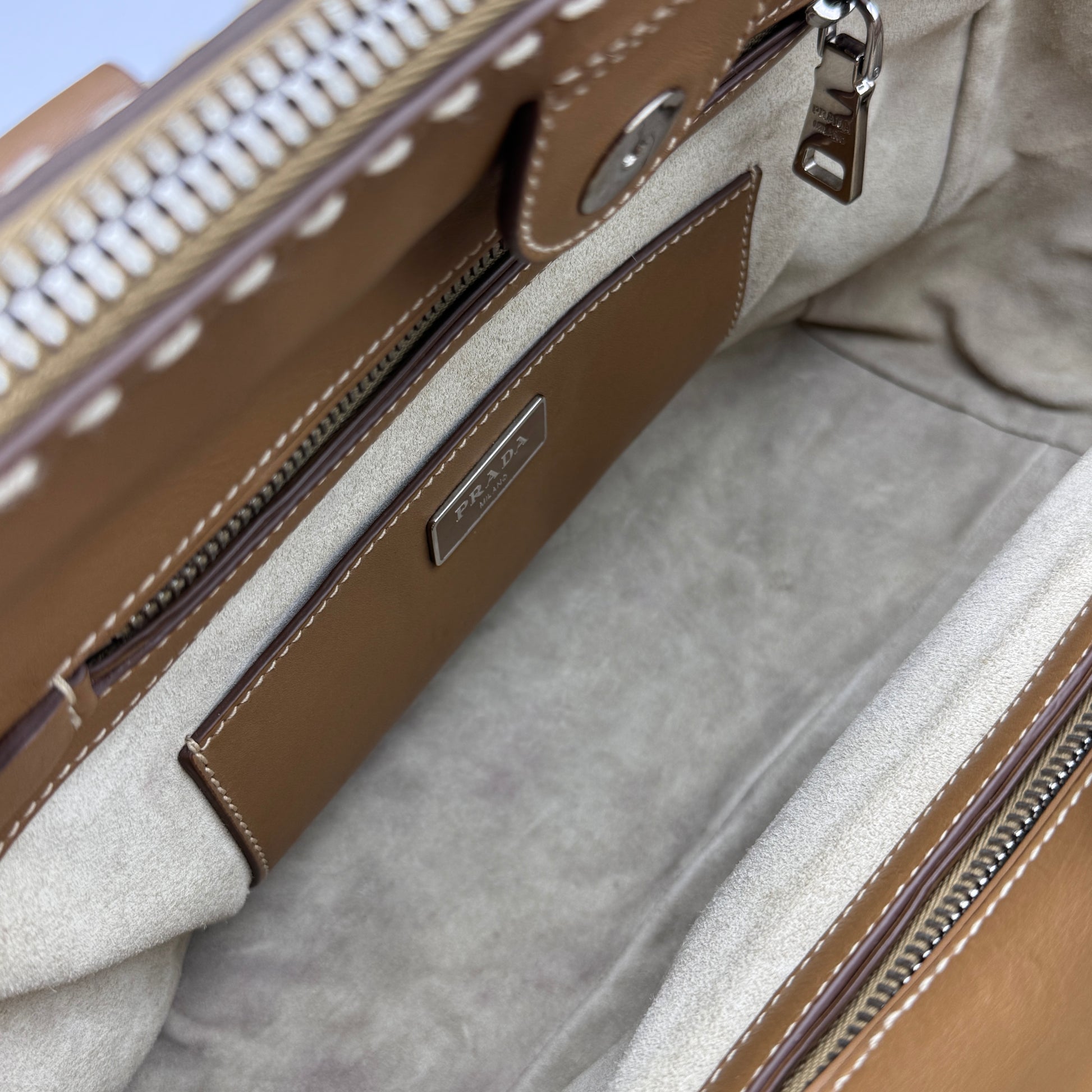 City Calf Small Hand Stitched Galleria Double Zip Tote Caramel NJ