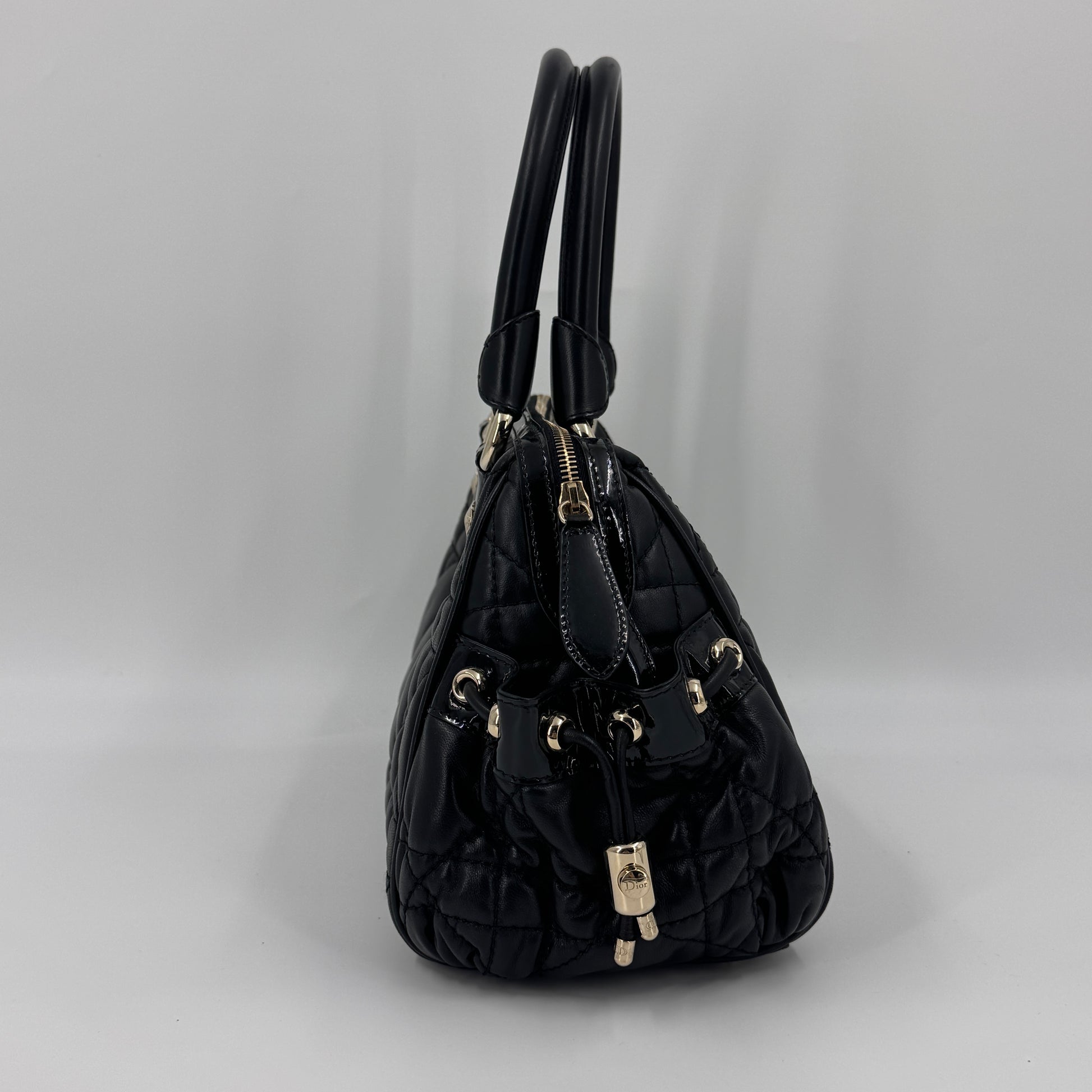 Black Cannage Leather Handbag NJ