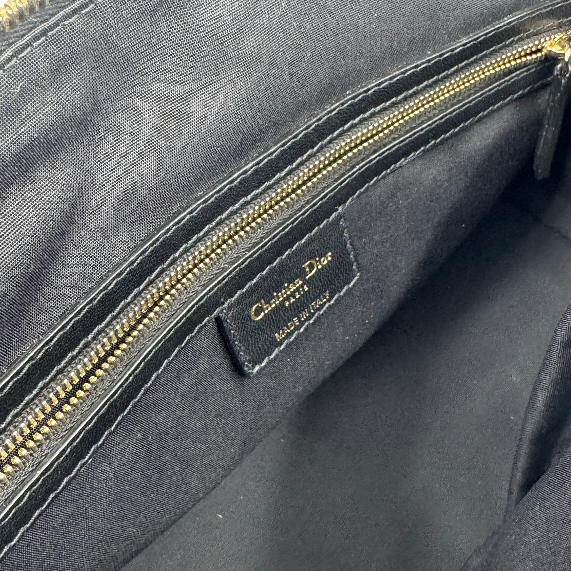 Black Cannage Leather Handbag NJ