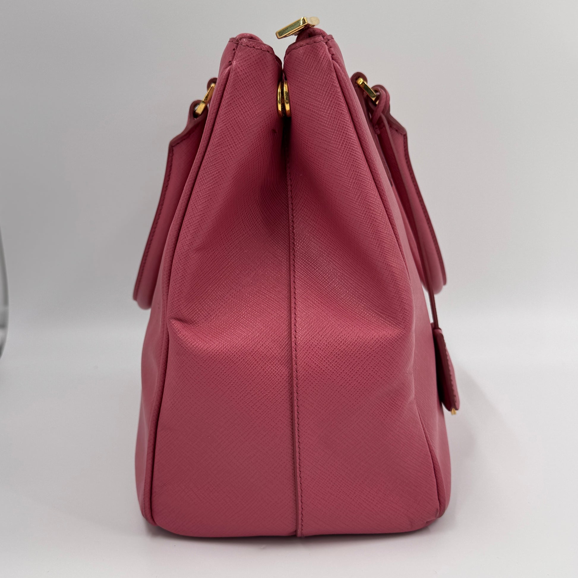 Large Saffiano Lux Galleria Double Zip Tote NJ