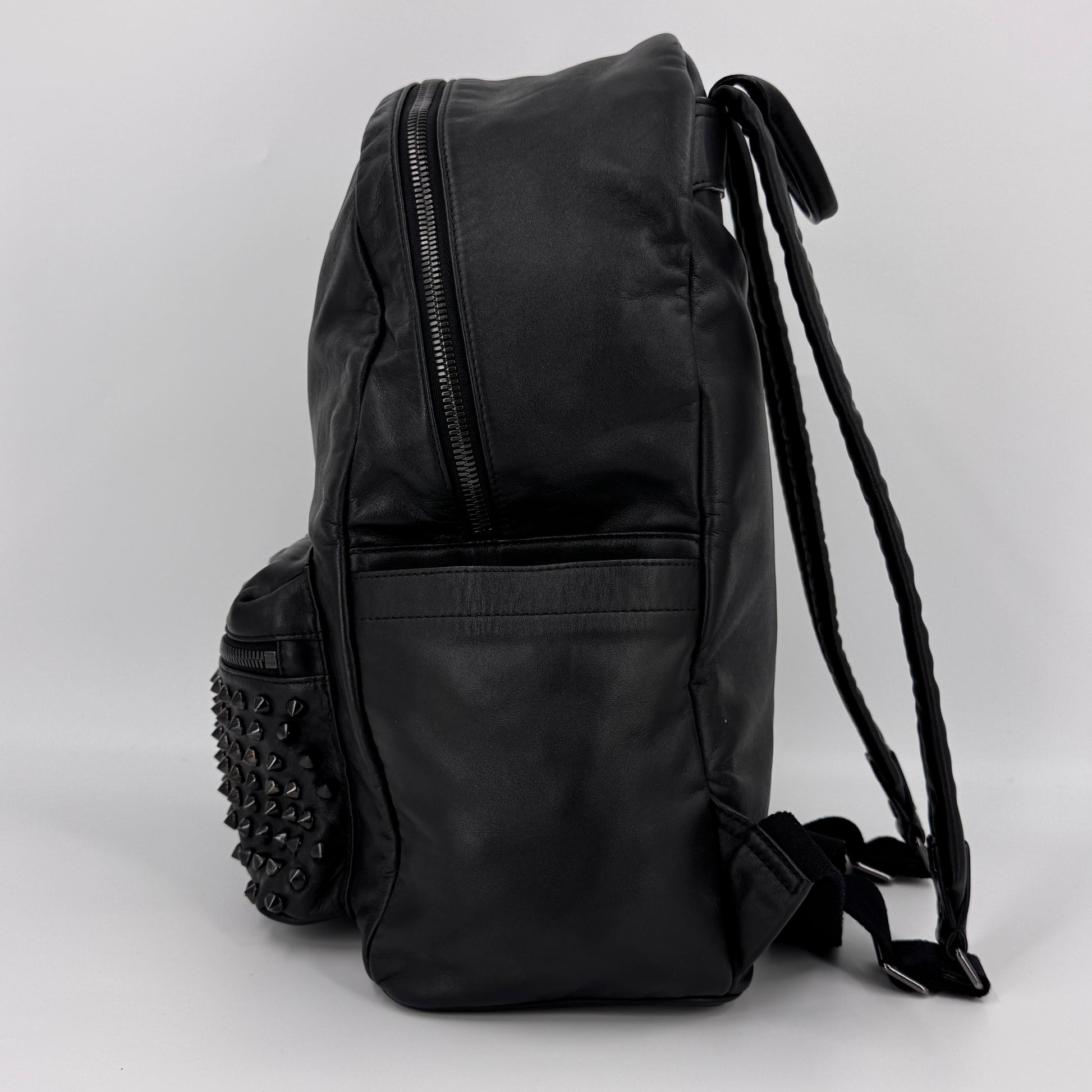 Calfskin Medium Studded Backpack Black NJ