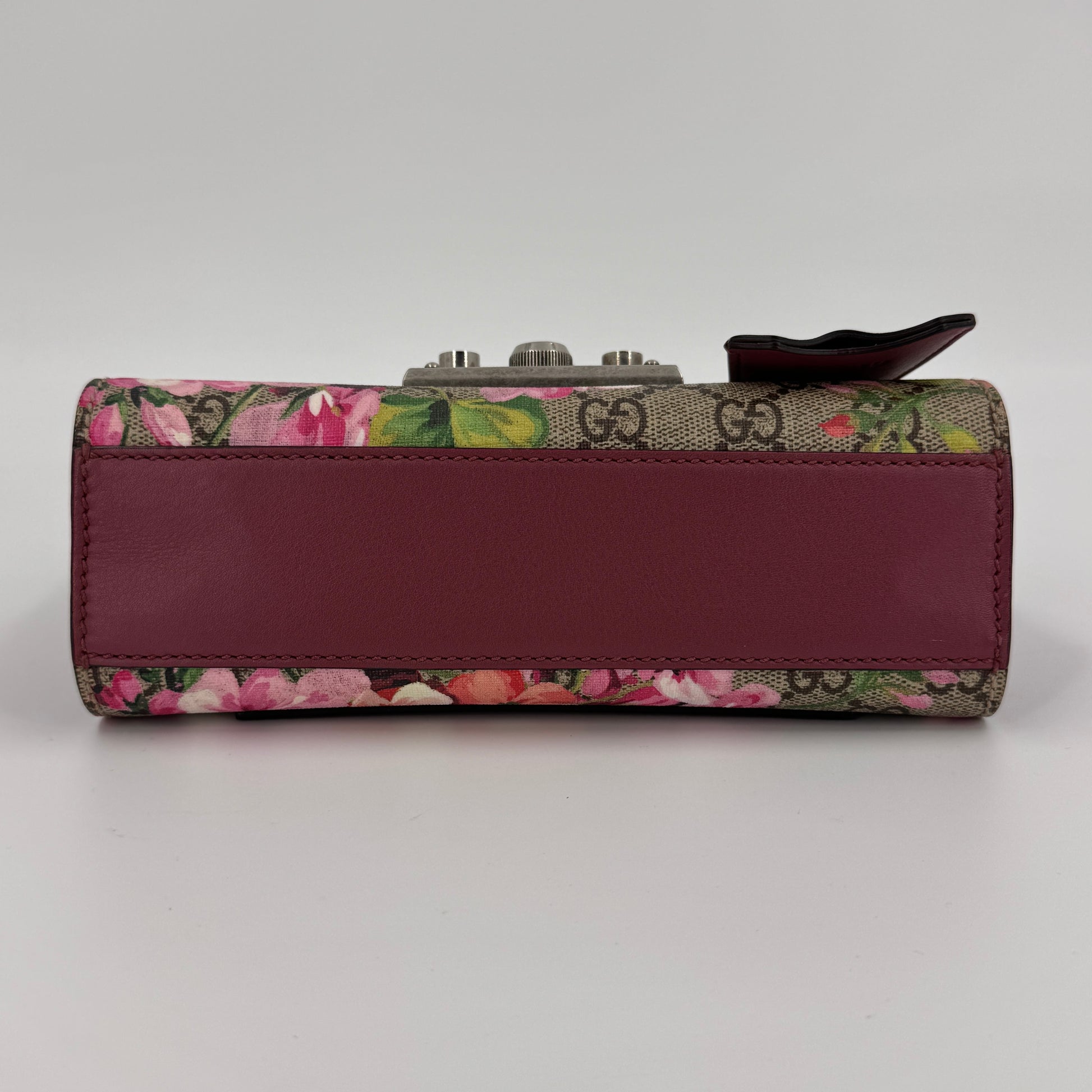 GG Supreme Blooms Small Padlock Shoulder Bag NJ