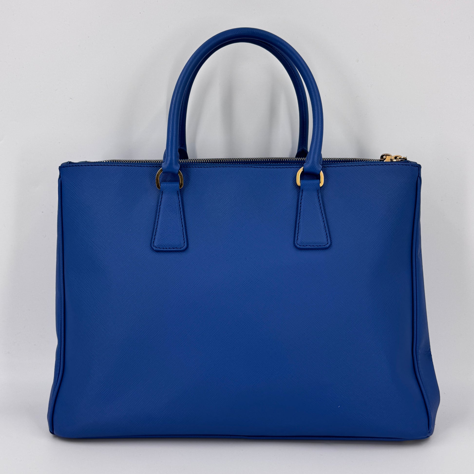 Saffiano Lux Leather Galleria Double Zip Large NJ